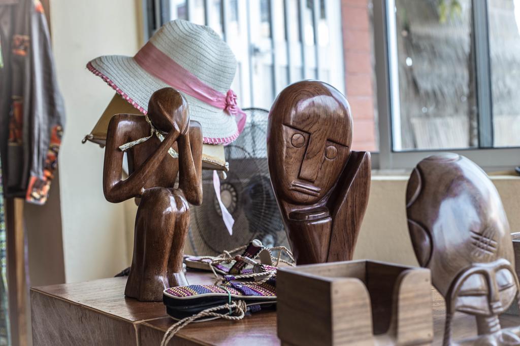 Fini Hotel Bobende Limbe Kültér fotó